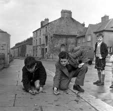 Eskiden oynanan sokak oyunlari